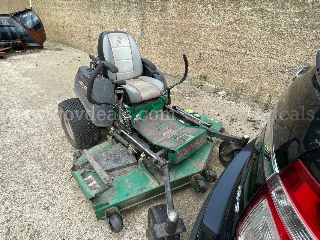 2012 Bobcat 9425 Predator-Pro Zero-Turn Mower | 72" Deck | 397 Hours | Starts with Boost & Runs