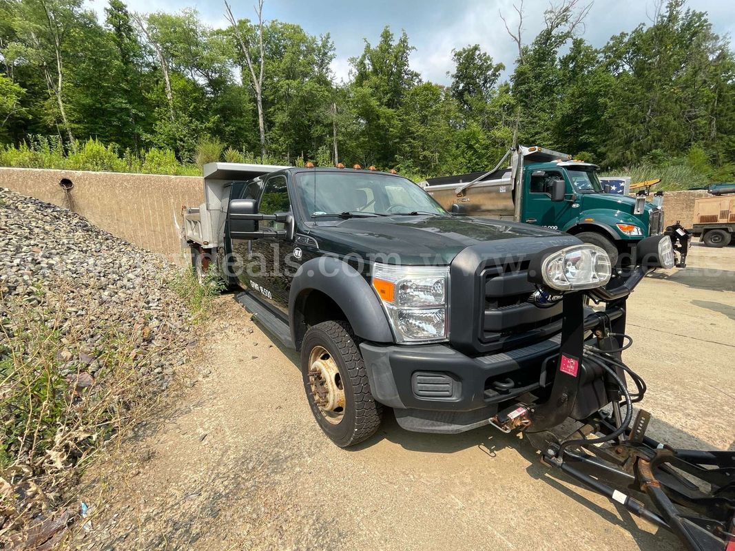 2016 Ford F-450 Super Duty Crew Cab Dump Truck with 9' Boss Plow & Tailgate Sander