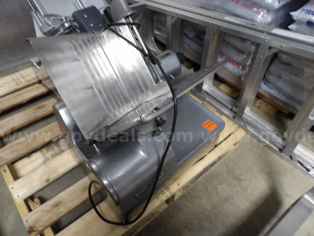 Hobart Slicer