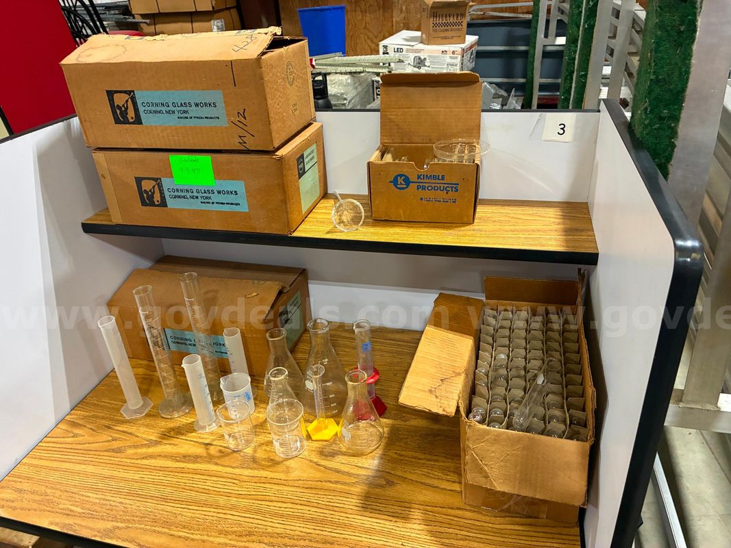 Test Tubes/Beakers, PH testers