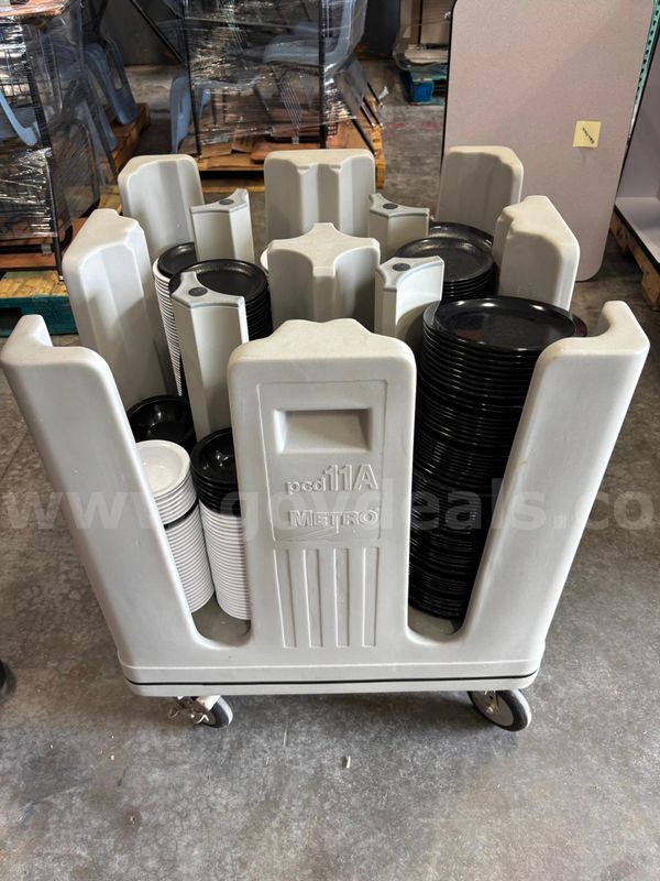 Dish Holder/Cart with Dishes (GB-PP)