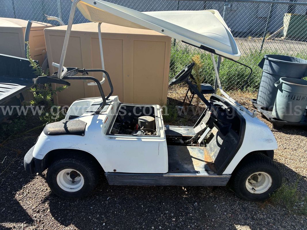 1998 Yamaha Golf Cart