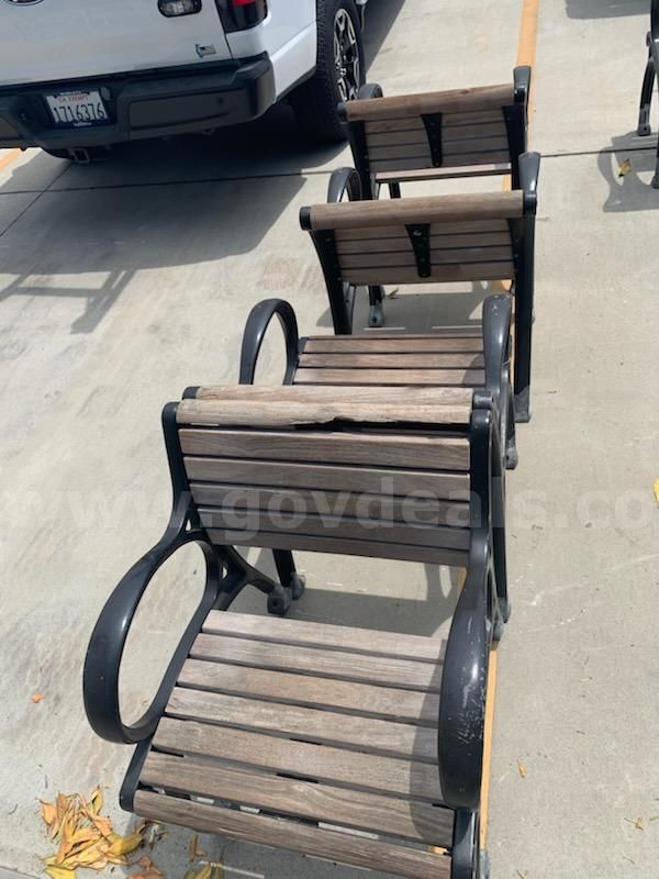 Lot of 4 wood chairs