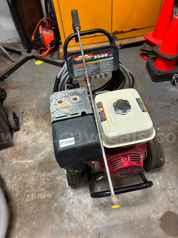 Gx390 13.0 HP Honda 3500 Psi power washer ***Sold ASIS***