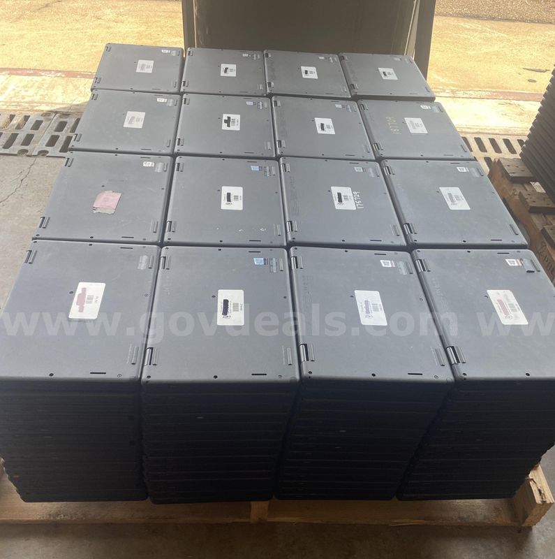 Lenovo ThinkPads - QTY OF 240 IN LOT - Hard Drives WIPED, NOT REMV'D -Note: See Below for Add'tl Fees (if applicable)