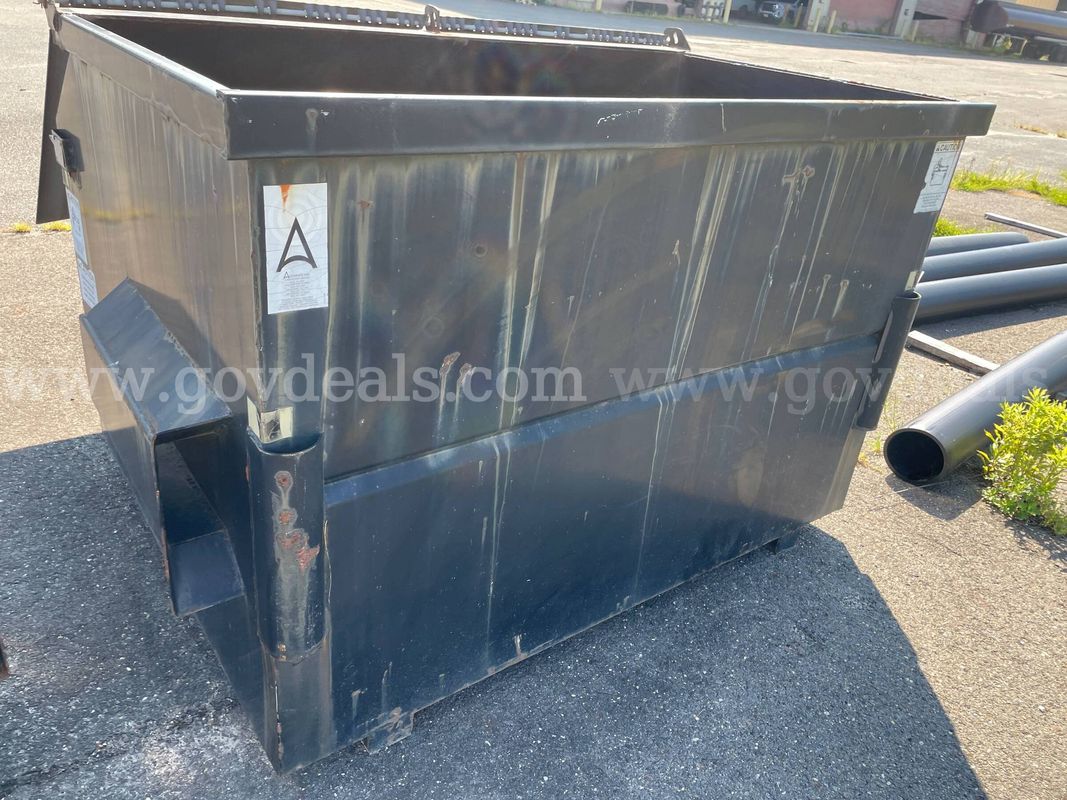 4-Yard Front Load Dumpster with Plastic Lids