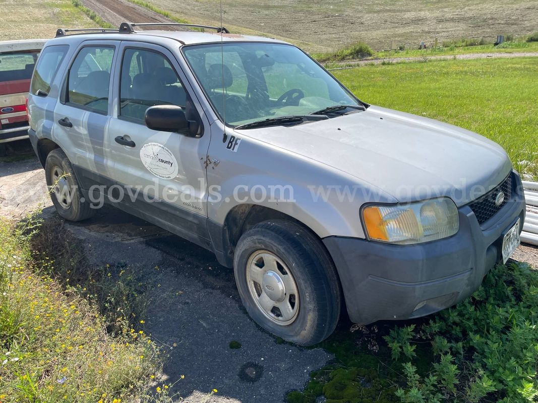 2002 Ford Escape XLS V6 Choice 2WD