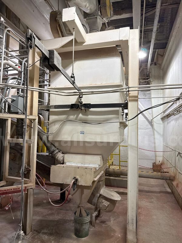 Bin w/ Scale Attachment