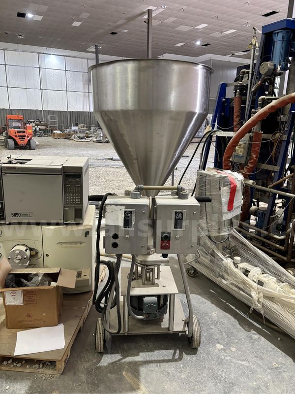 Allen Bradley Stainless-Steel Volumetric Hopper/Feeder