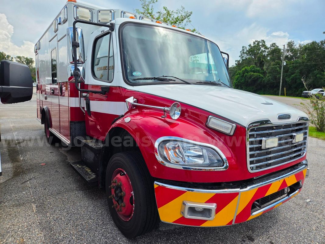 2015 Freightliner Ambulance