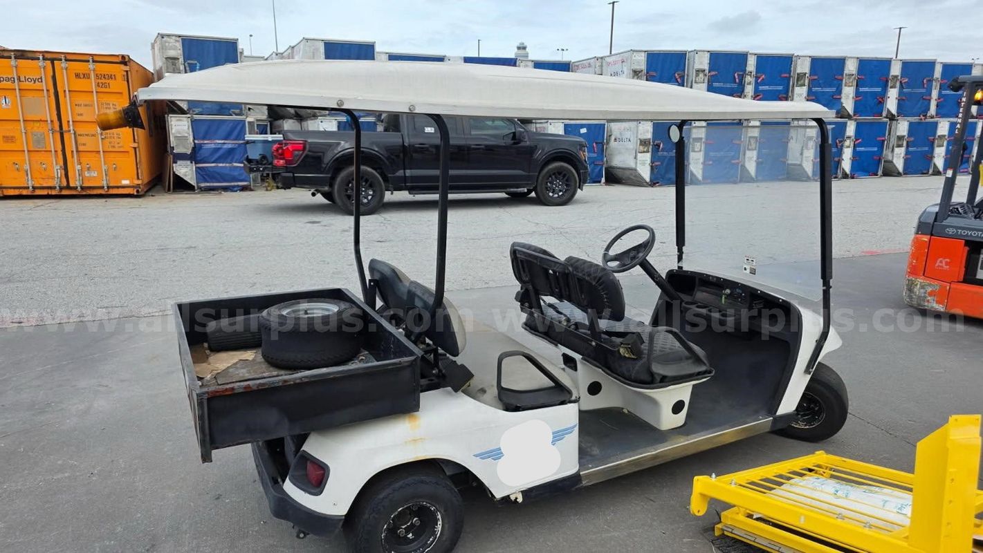 1999 Textron Ind Ezgo Shuttle 4/6 Electric Psgr Elec Cart