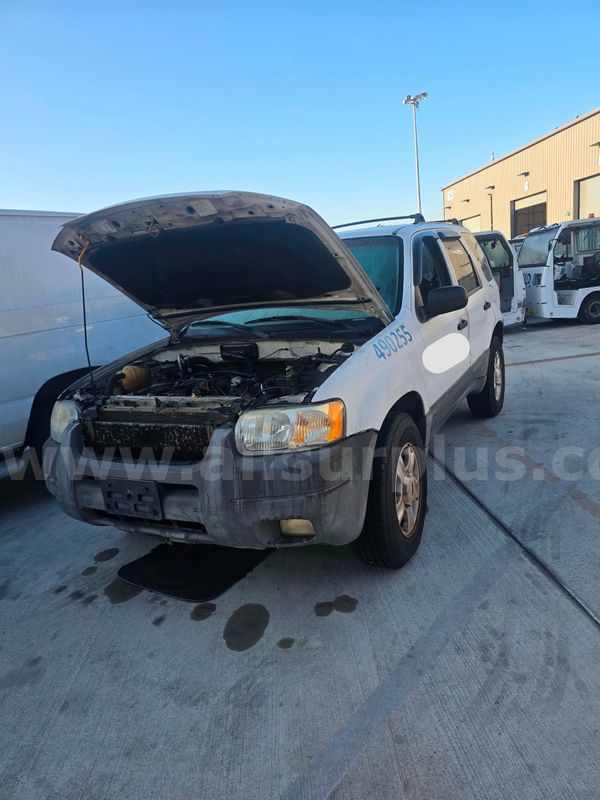 2003 FORD ESCAPE SPORT UTILITY VEHICLE