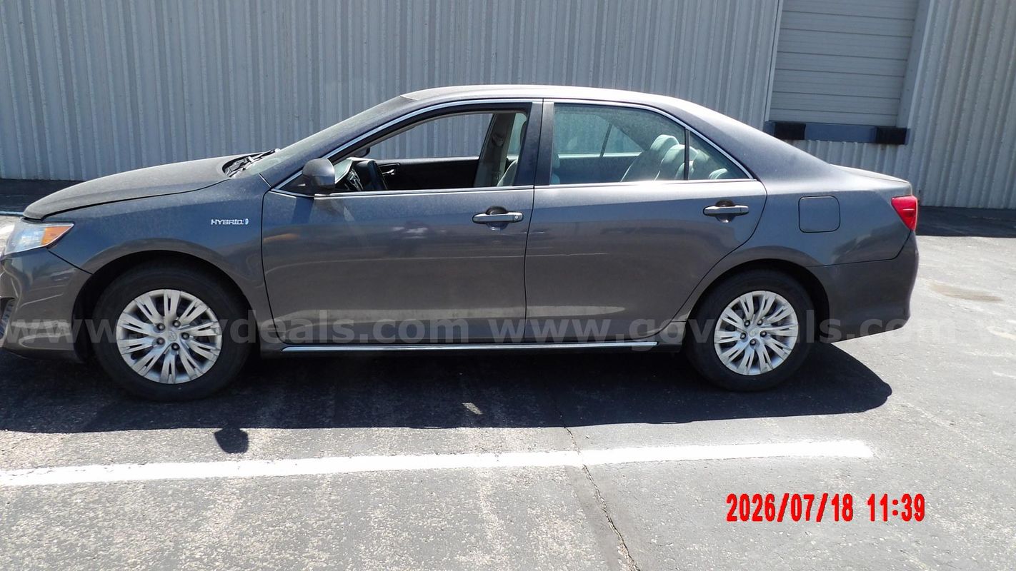 2013 Toyota Camry Hybrid