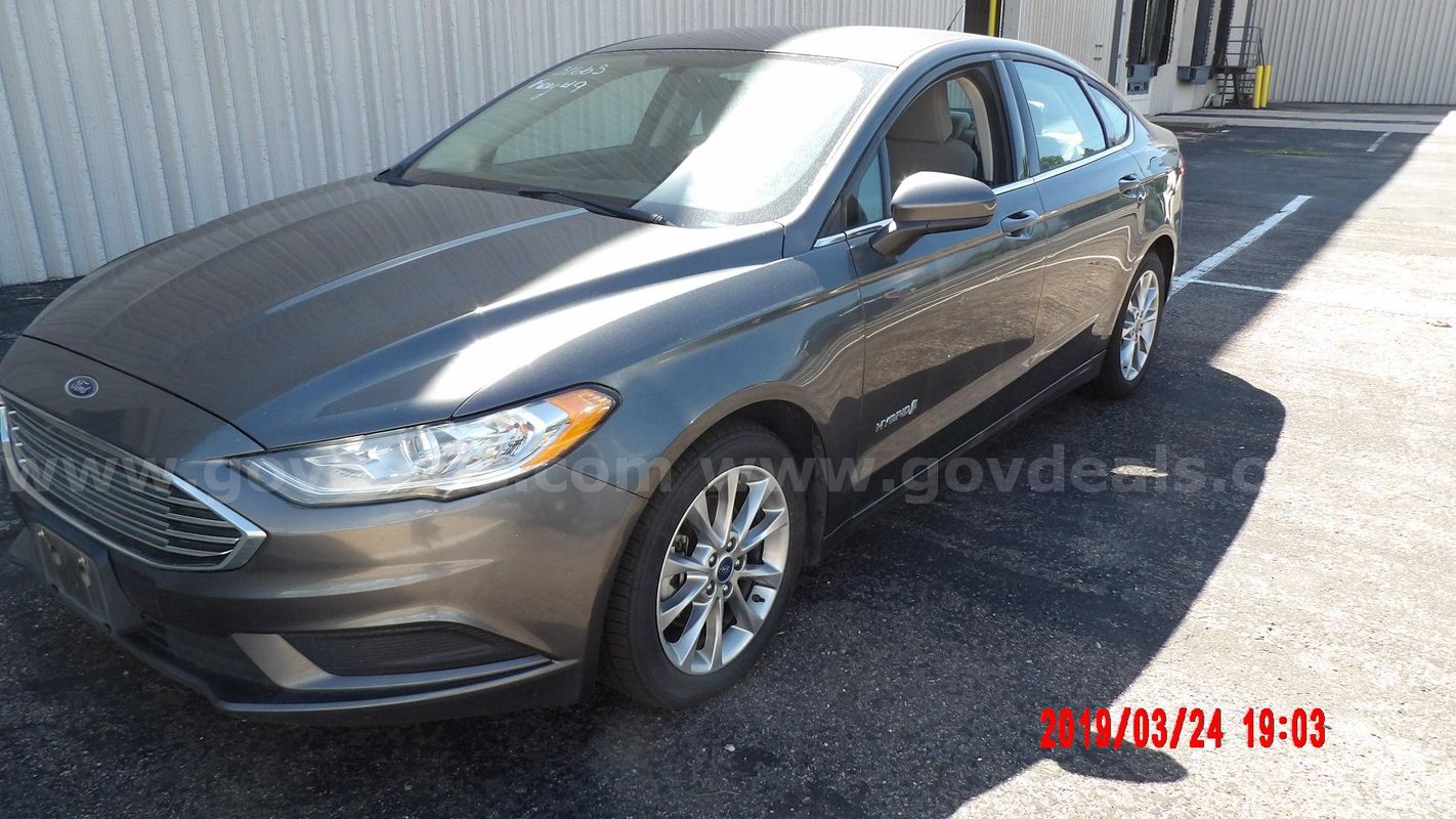 2017 Ford Fusion Hybrid