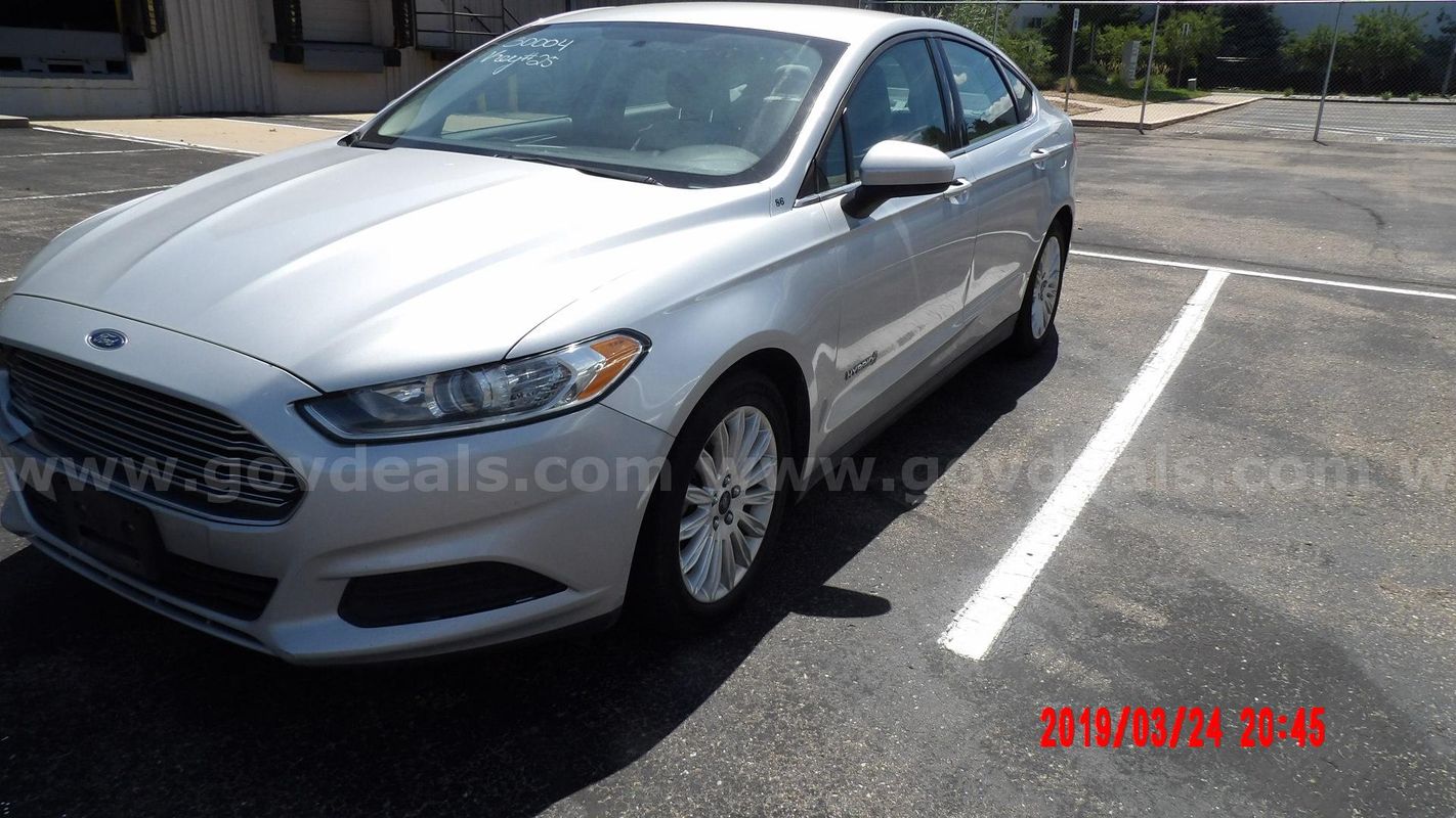 2016 Ford Fusion Hybrid
