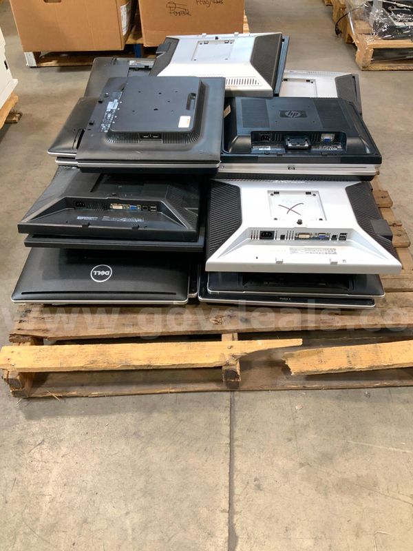 28 Monitors w/o stands