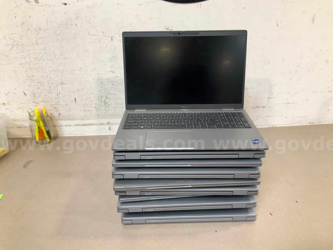 10 Dell Latitude 5530 i7 Vpro