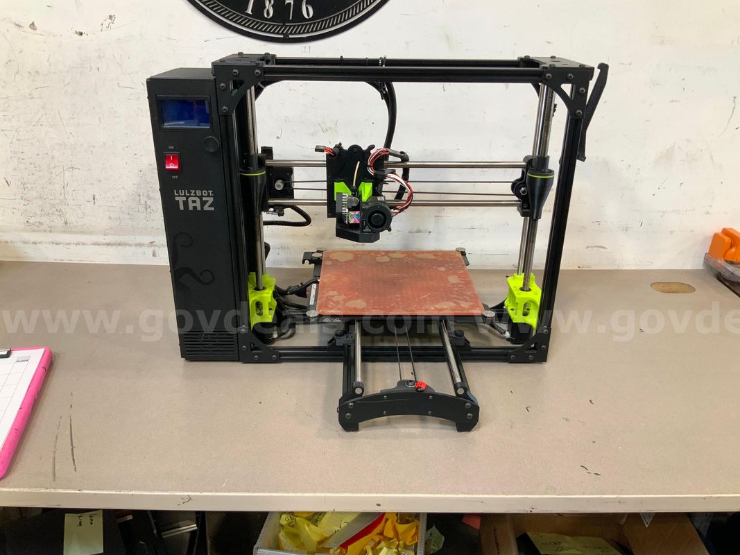 Lulzbot Taz 6 3d printer