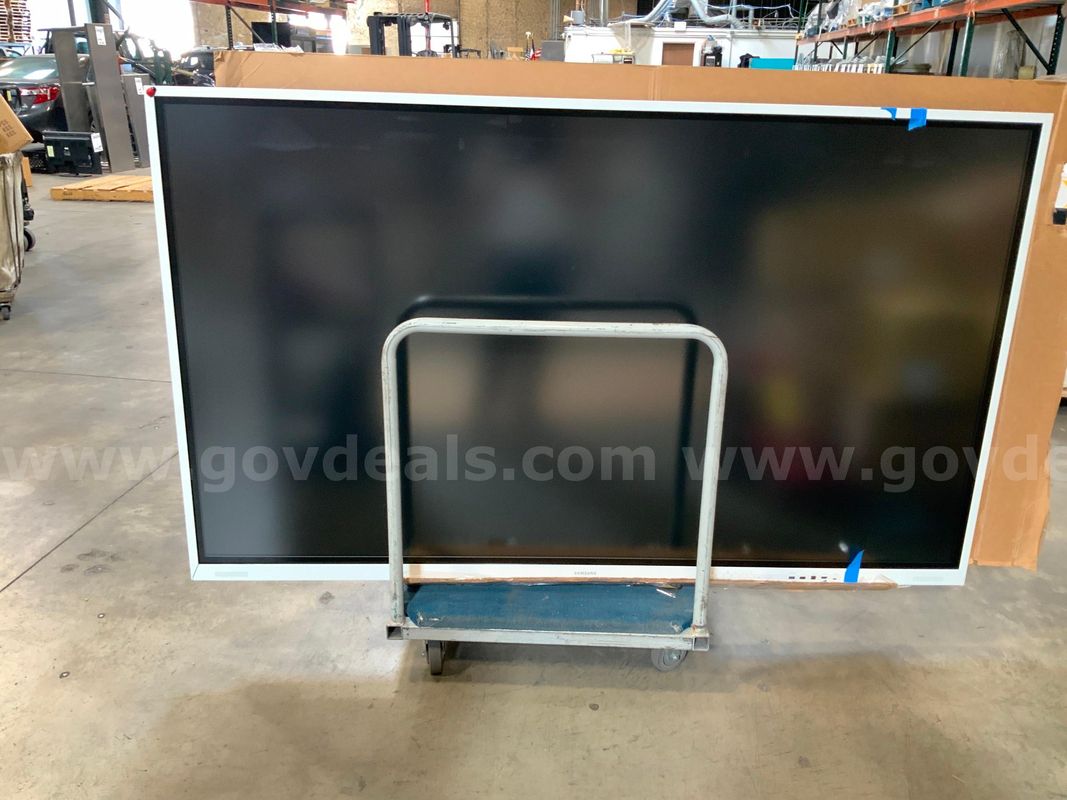89" Samsung Flat Screen Display Unit