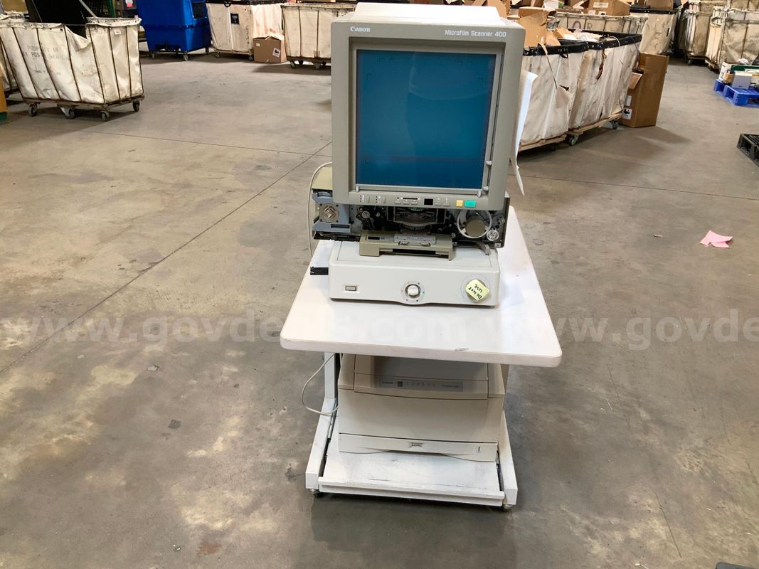 1 Microfilm Reader