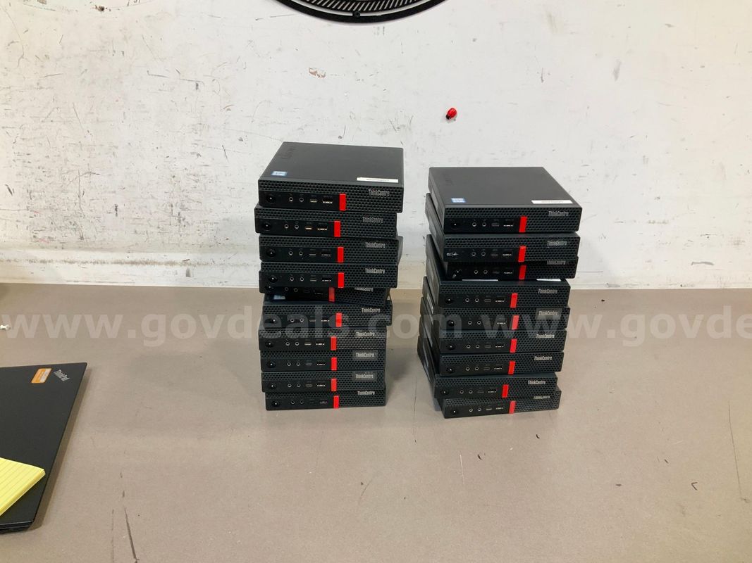 19 Lenovo ThinkCentre Mini M920q I7 Vpro