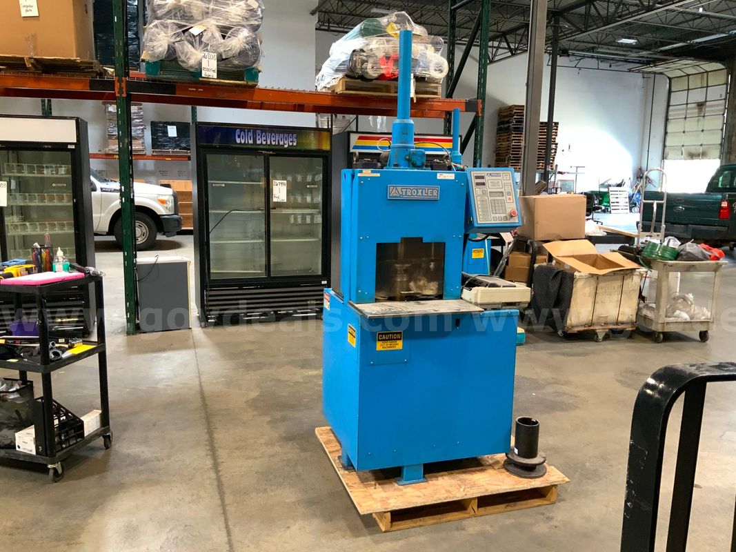 Troxler Gyratory Compactor