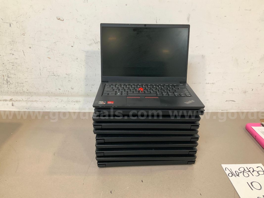 10 Lenovo E14 Ryzen 5