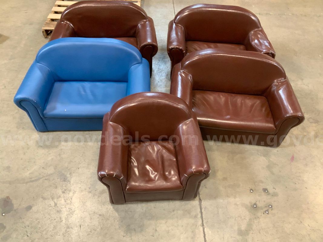 5 Child size Faux Leather Furniture Pieces for Daycare