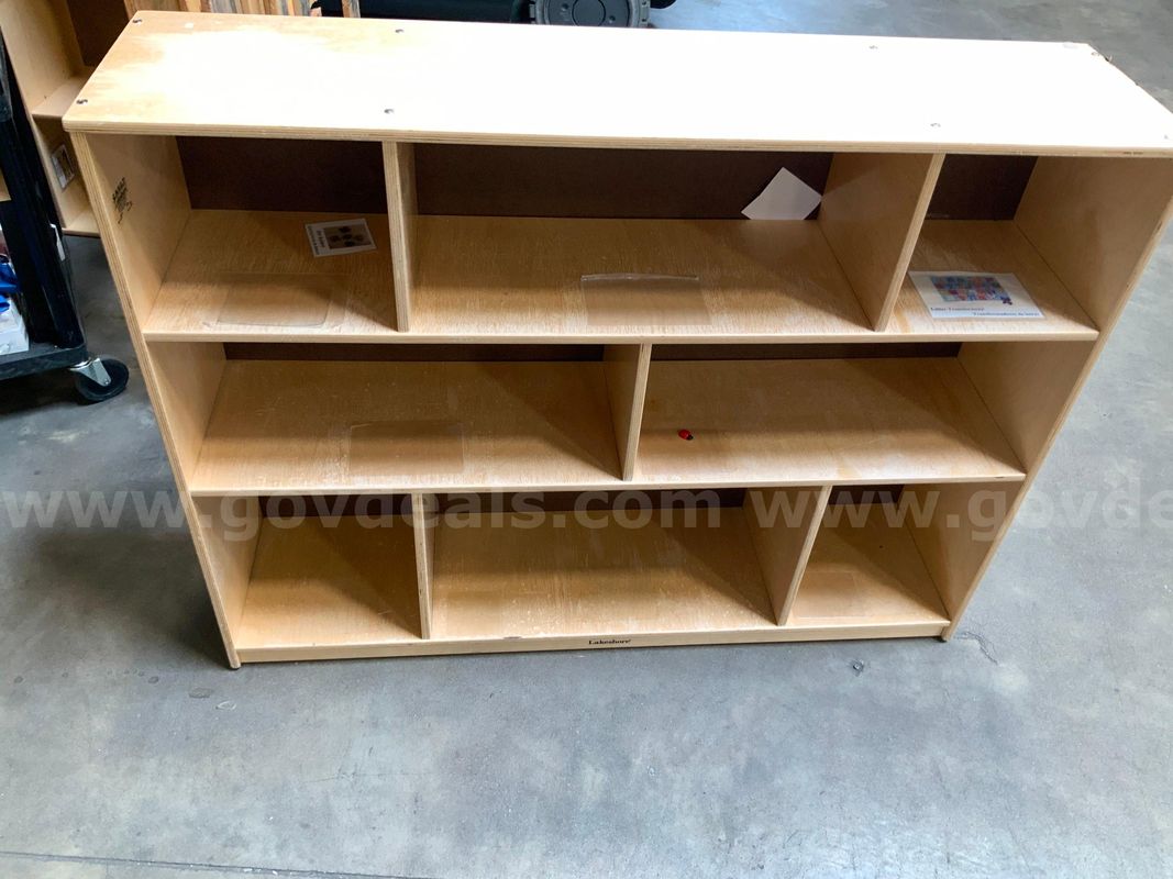 47"x11.5"x35.6" Daycare Cubbie