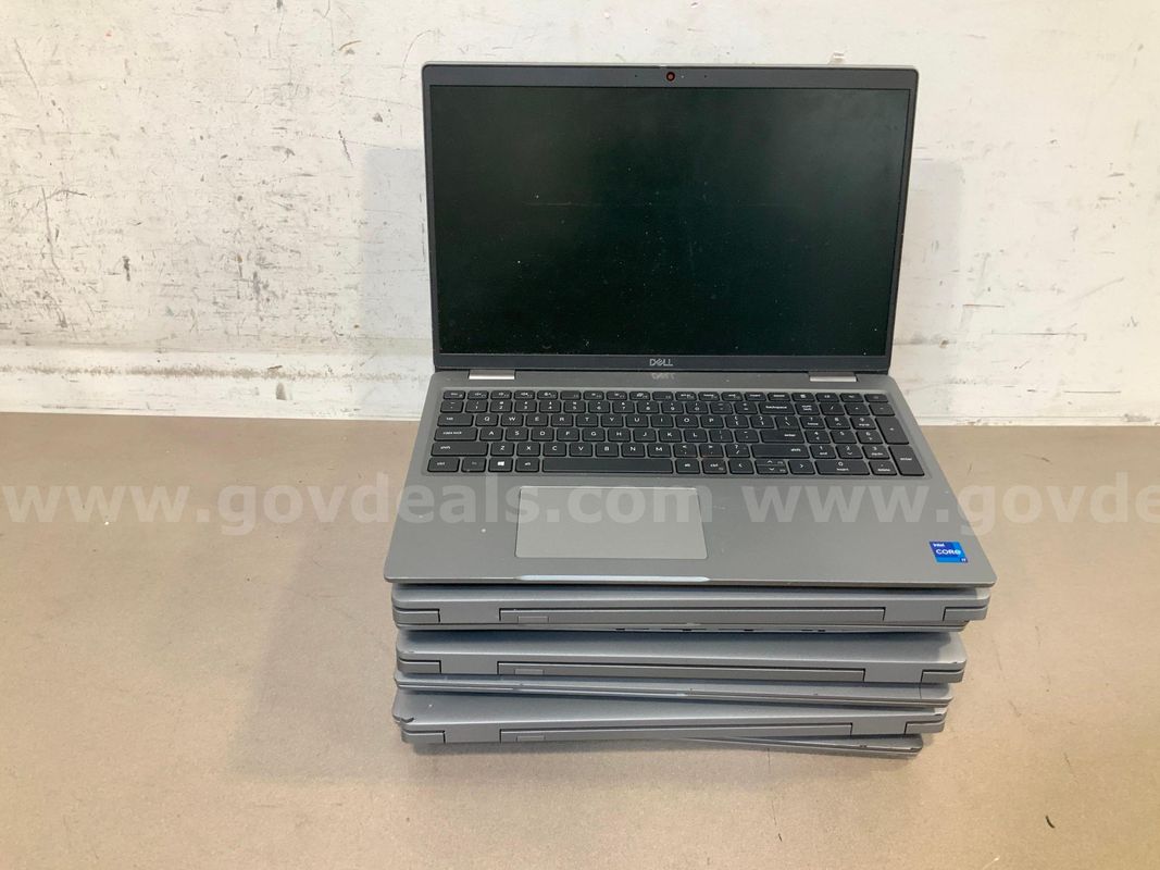 7 Dell Precision 3560 i7