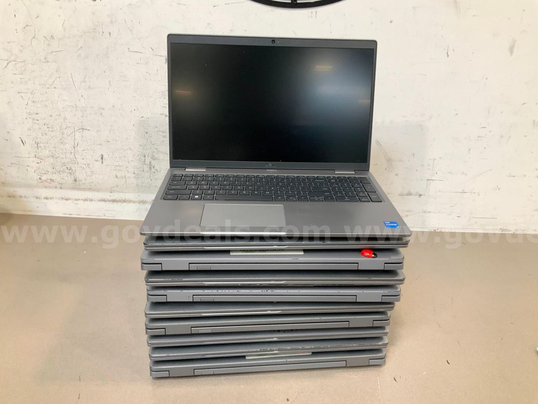 10 Dell Precision 3560 I5
