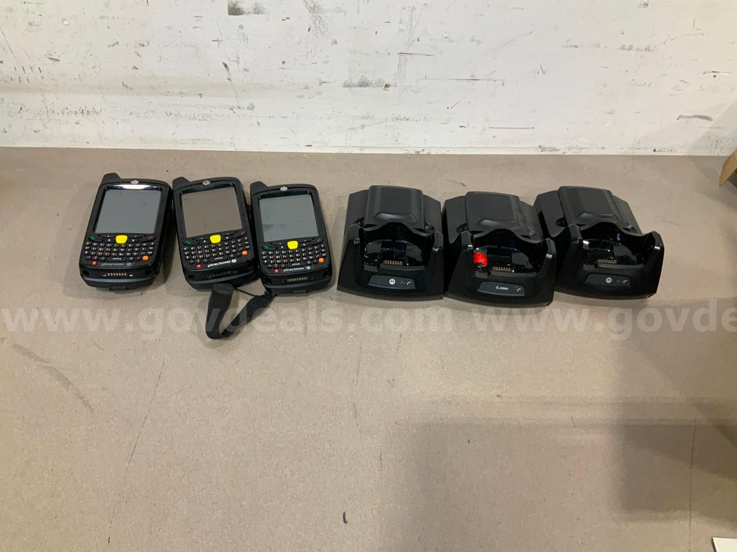 3 Scanners and docking stations
