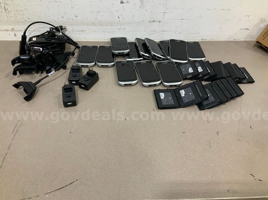 12 Zebra Scanners