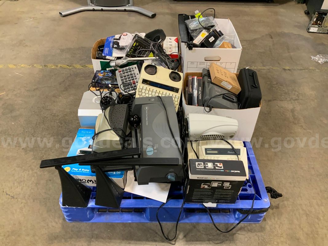 Assorted Office Supplies