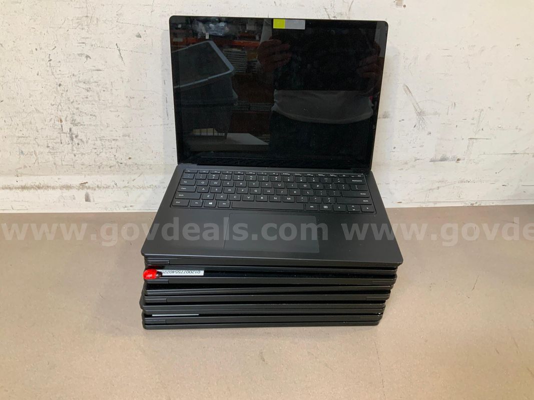 10 Microsoft Surface Laptop 3 13.5" Model 1868