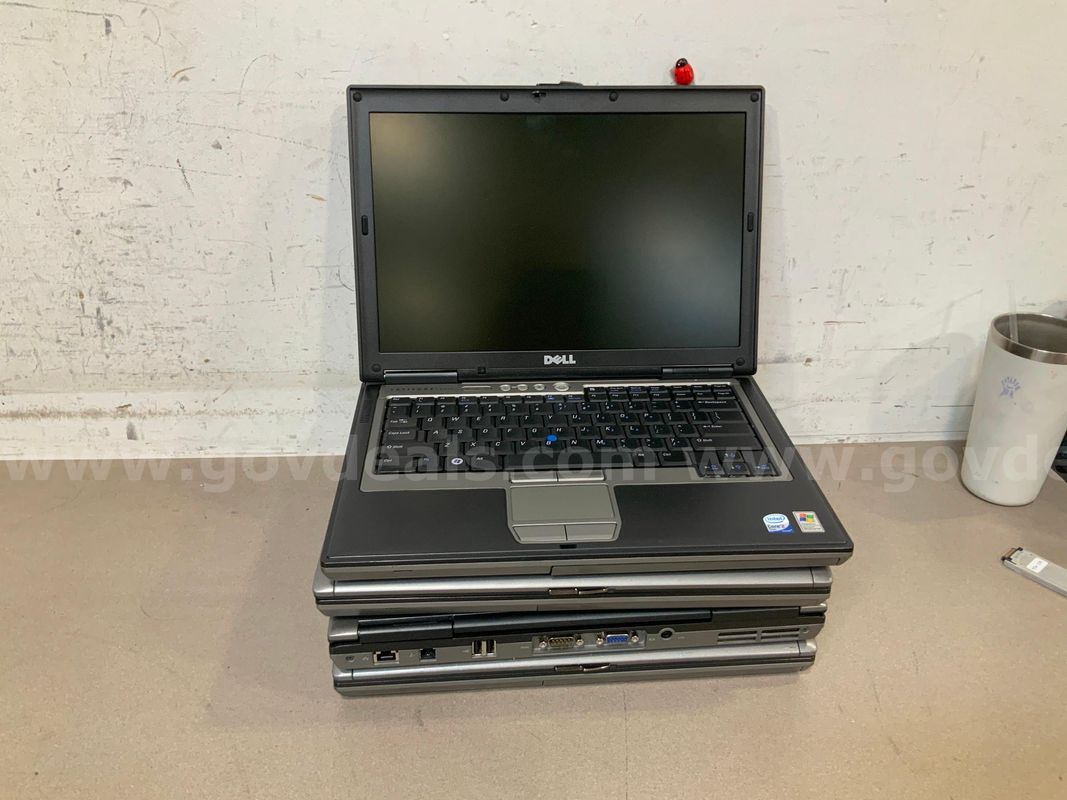 4 Dell Latitude D630 Core 2 duo Laptops