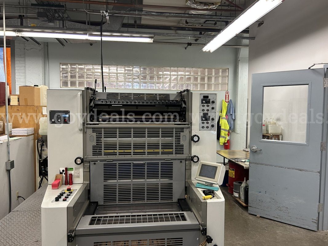 Sakurai/Oliver 266 EPZ - Two Color Offset Press