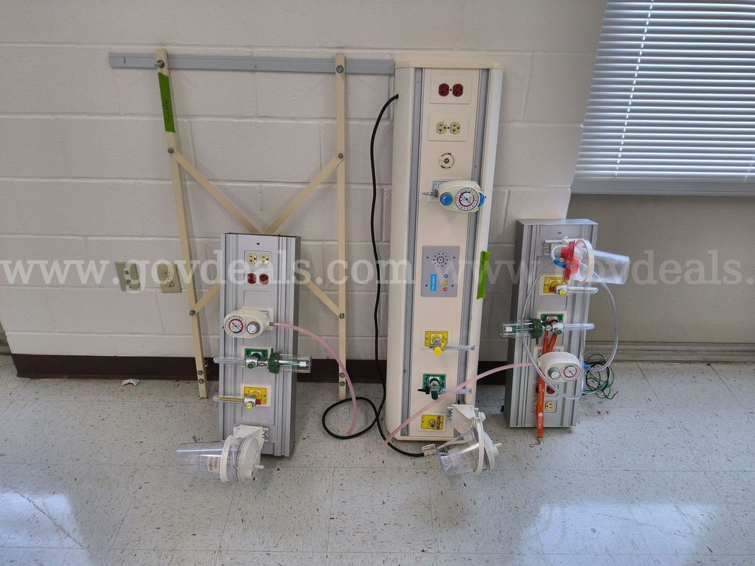 1 lot of miscellaneous medical equipment