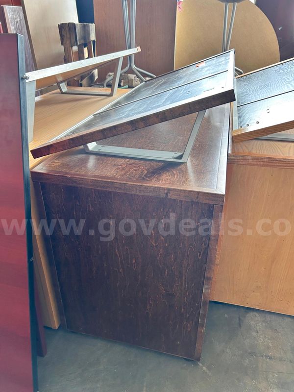 Desk with Raised Slanted Drafting Top Riser