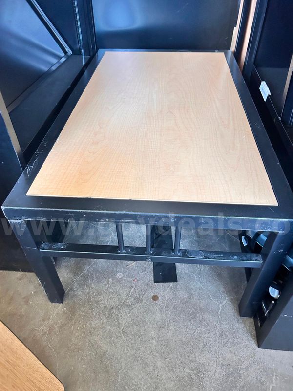 wood laminate Coffee Table