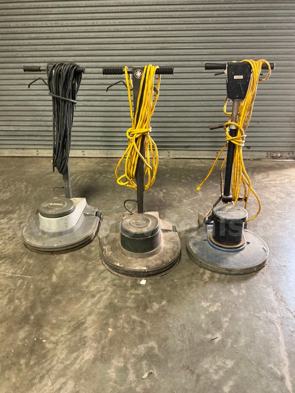 Windsor Storm Deluxe & Advance Whirlamatic UHS20 burnishers Qty 3