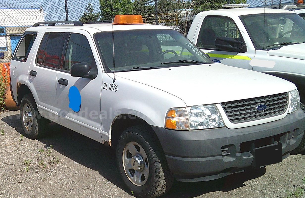 2003 Ford Explorer - SUV