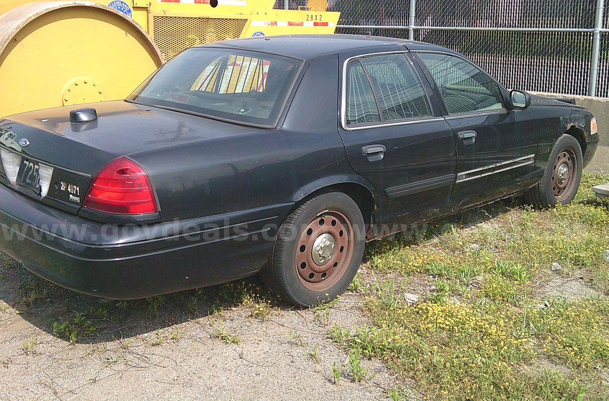 2009 Ford Crown Vic