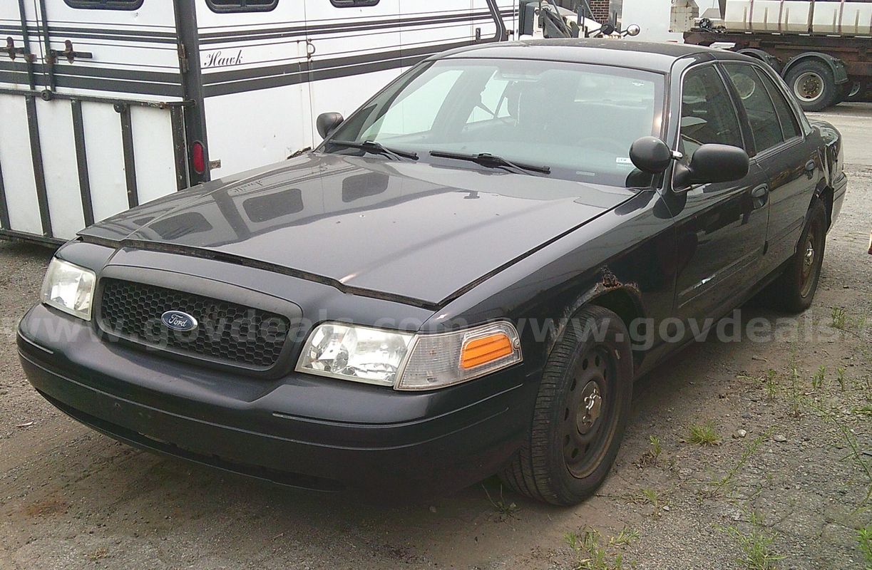 2010 Ford Crown Vic