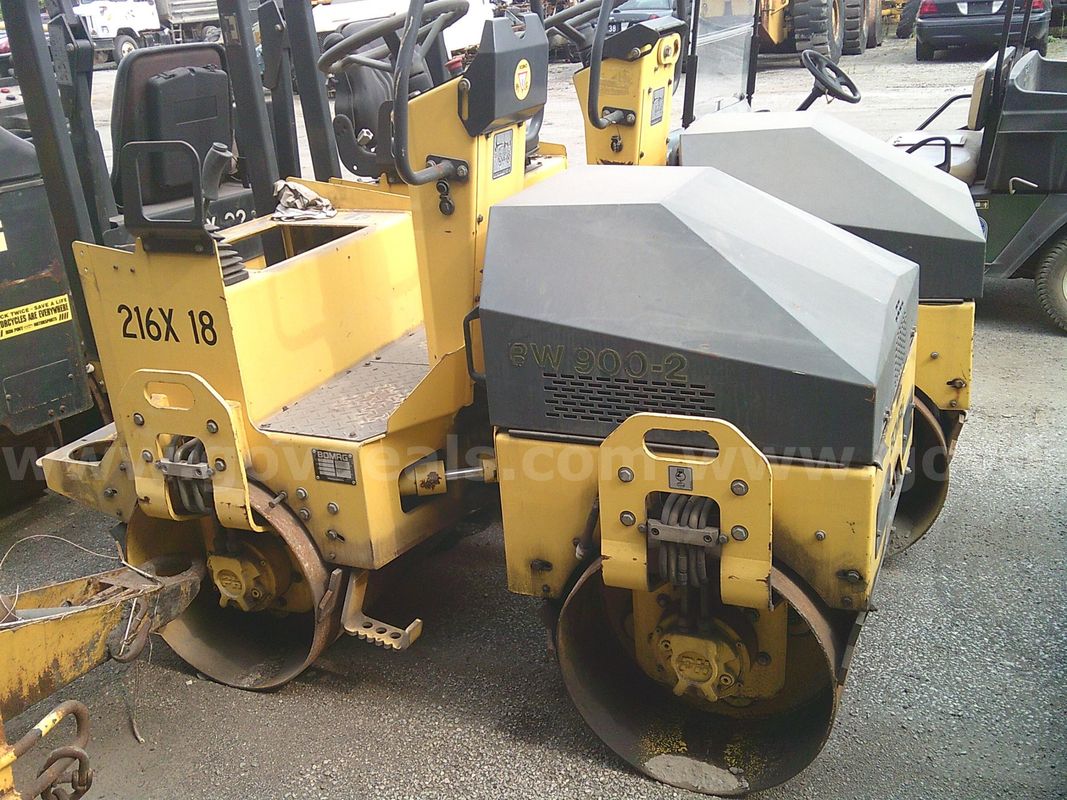 2006 BOMAG Asphalt Roller