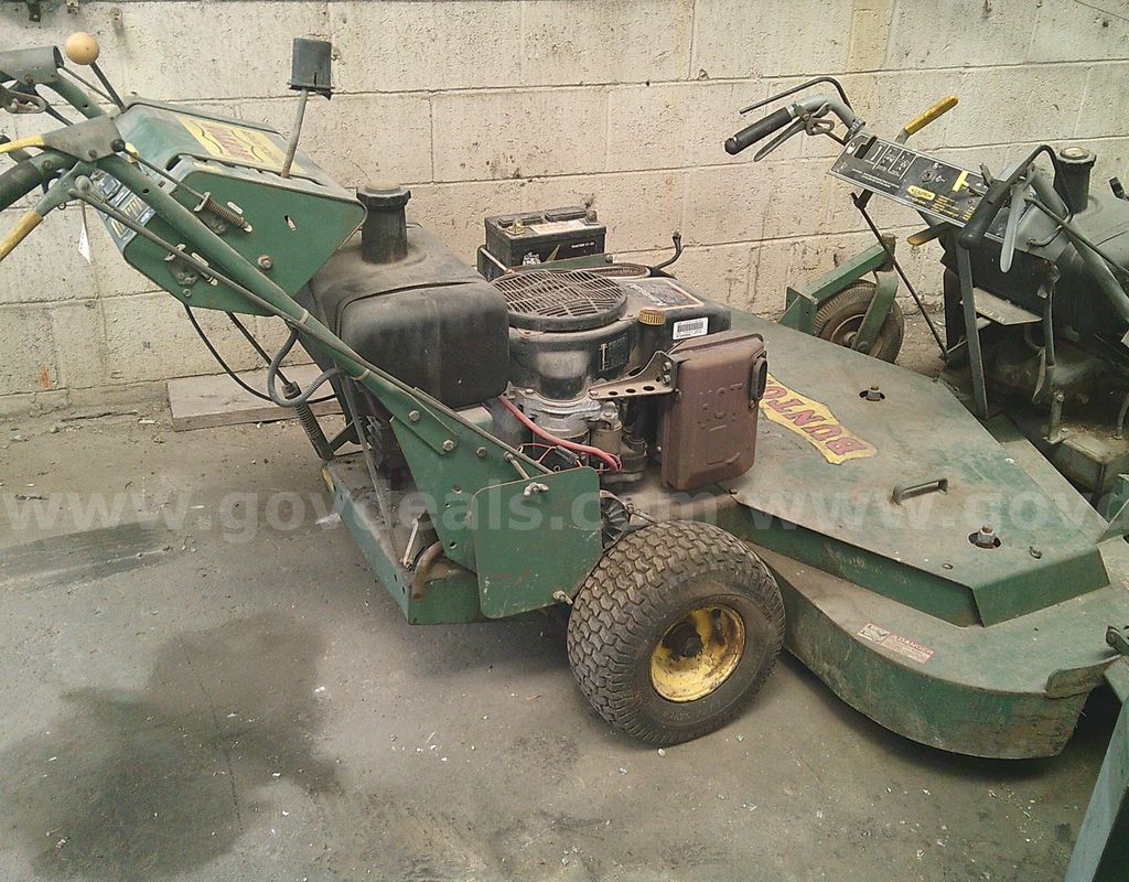 1991 BUNT Mower
