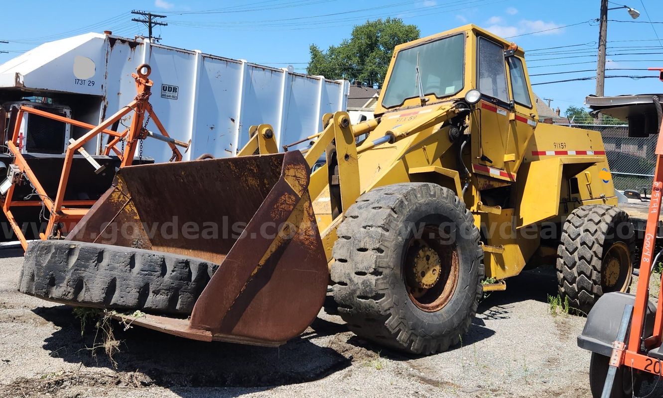 1985 CASE W-24C ENDLOADER