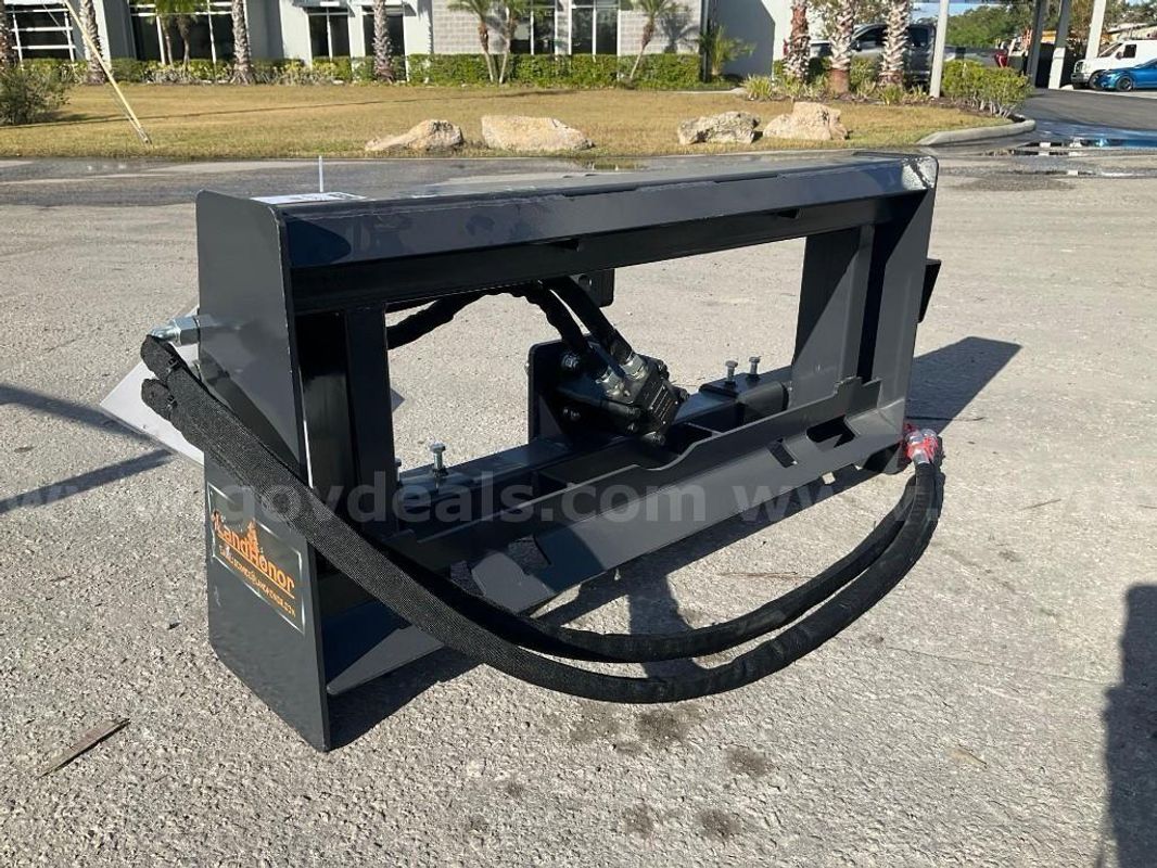 Unused 2025 Landhonor 3point Hitch Adapter Attachment Model Pha-16-2c For Universal Skid Steer