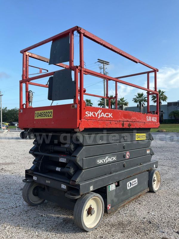 Skyjack Scissor Lift Model Sj 4632