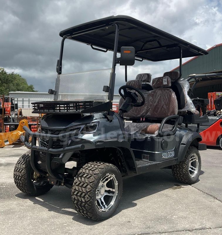 NEW 2026 LUXURY ELECTRIC GOLF CART, 4 PASSENGER